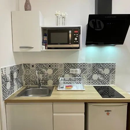 Appartement Chez Jean-yves Et Zoé - La Dolce - Au Calme, Très Propre, Proche Parkings Niort