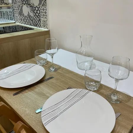 Chez Jean-yves Et Zoe - La Dolce - Au Calme, Tres Propre, Proche Parkings